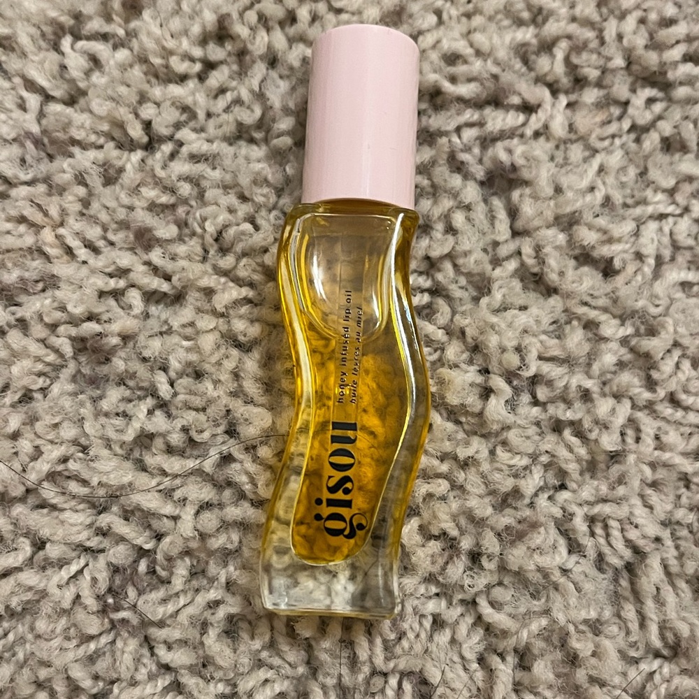 gisou lip oil